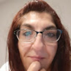 Meet your Posher, Desiree